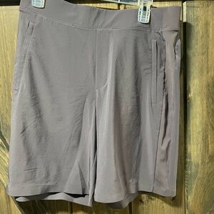 Athleta Brooklyn Bermuda Women's Shorts